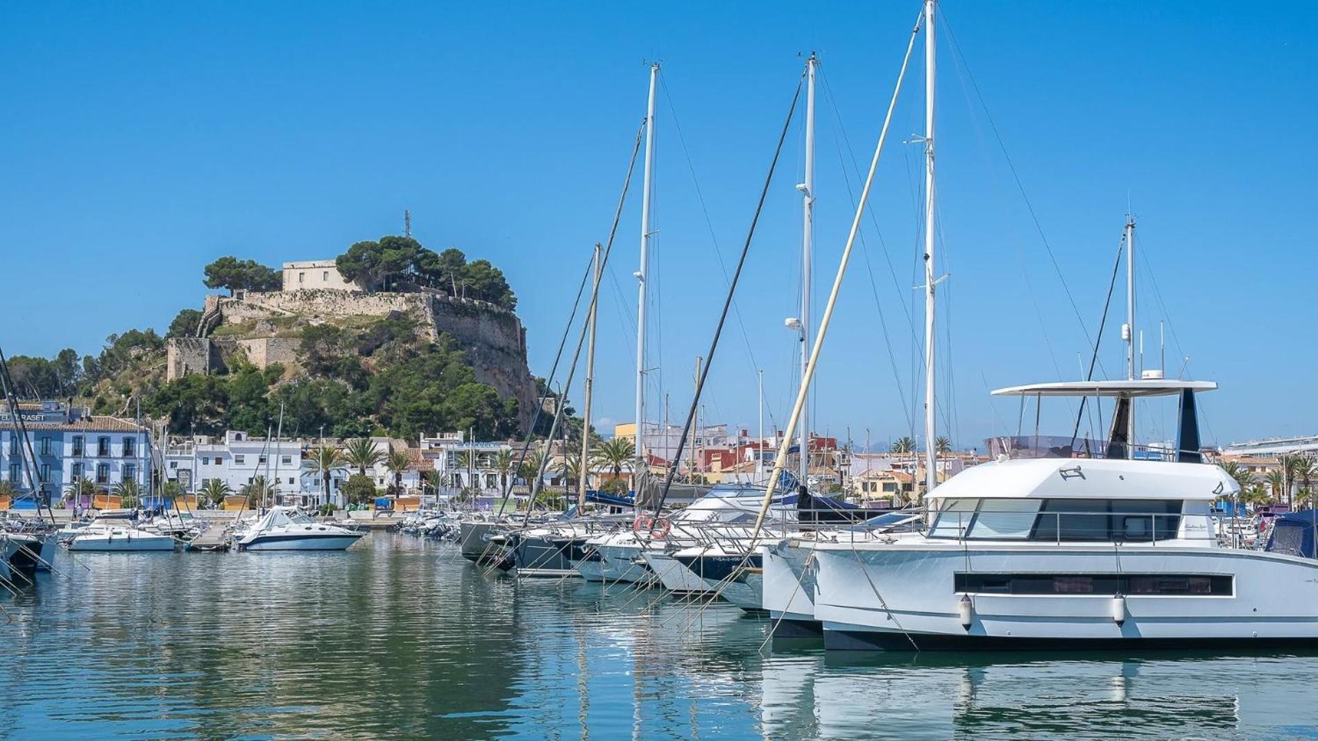 Elegante Apartamento Frente Al Puerto De Дения Екстериор снимка